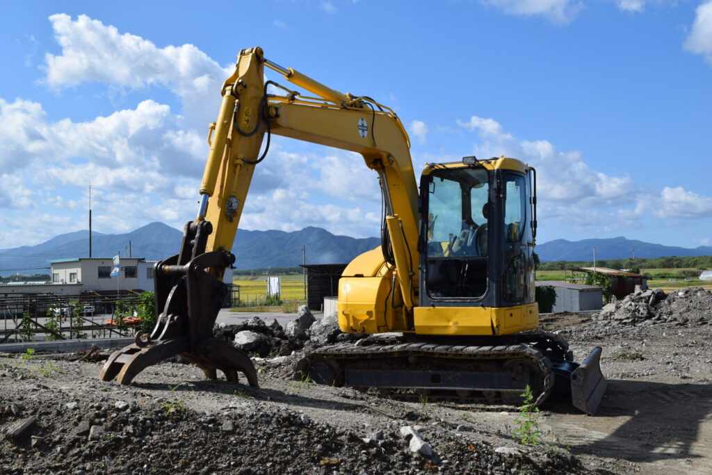 重機による丁寧な現場整備