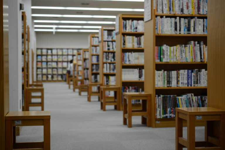 桜峰市立中央図書館 新築工事（デモ）